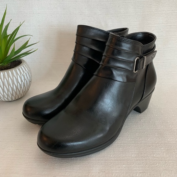 comfort plus by Predictions Shoes Comfort Plus By Predictions Black